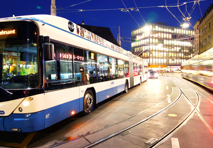 Referenz: Verkehrsbetriebe Zürich (VBZ) / Redsign Powerpoint und Word-Vorlagen.